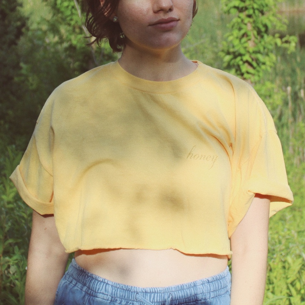 Brandy Melville J. Galt Honey cropped boxy yellow tee